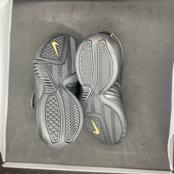 Nike Paul Pierce (Inglewood) - Picture 8 of 8